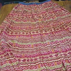 NWT St. John's Bay Women's Sz 8 Red Pink Brown Tan Patterned A-Line Skirt